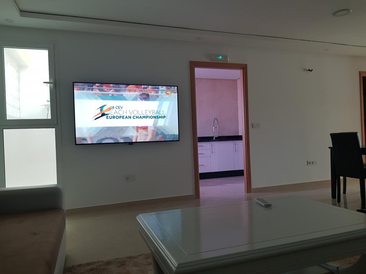 Puerto Marino Aparthotel Al Hoceima Exterior photo